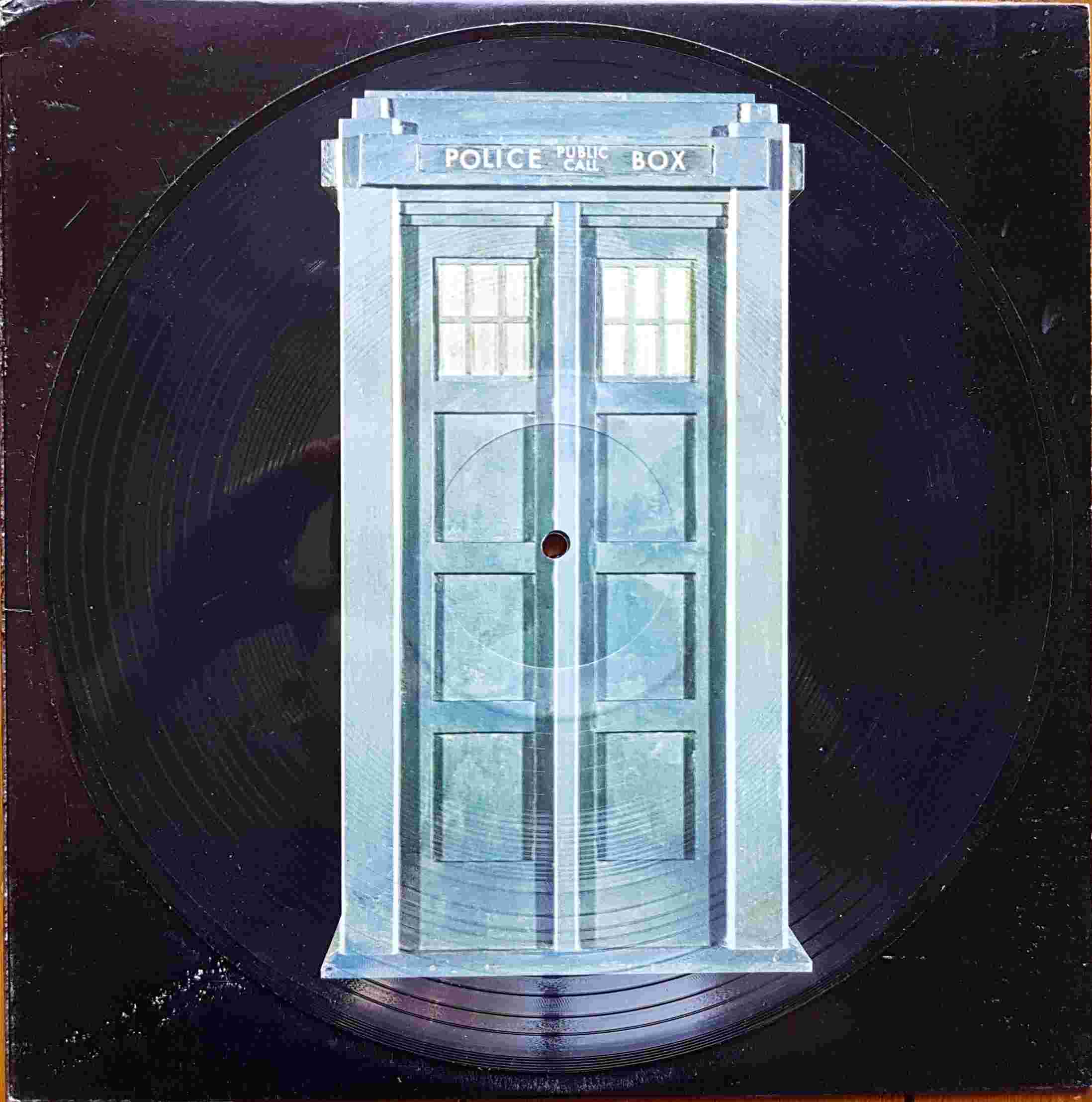 Picture of BBC - 22002 Doctor Who the music by artist Various from the BBC records and Tapes library